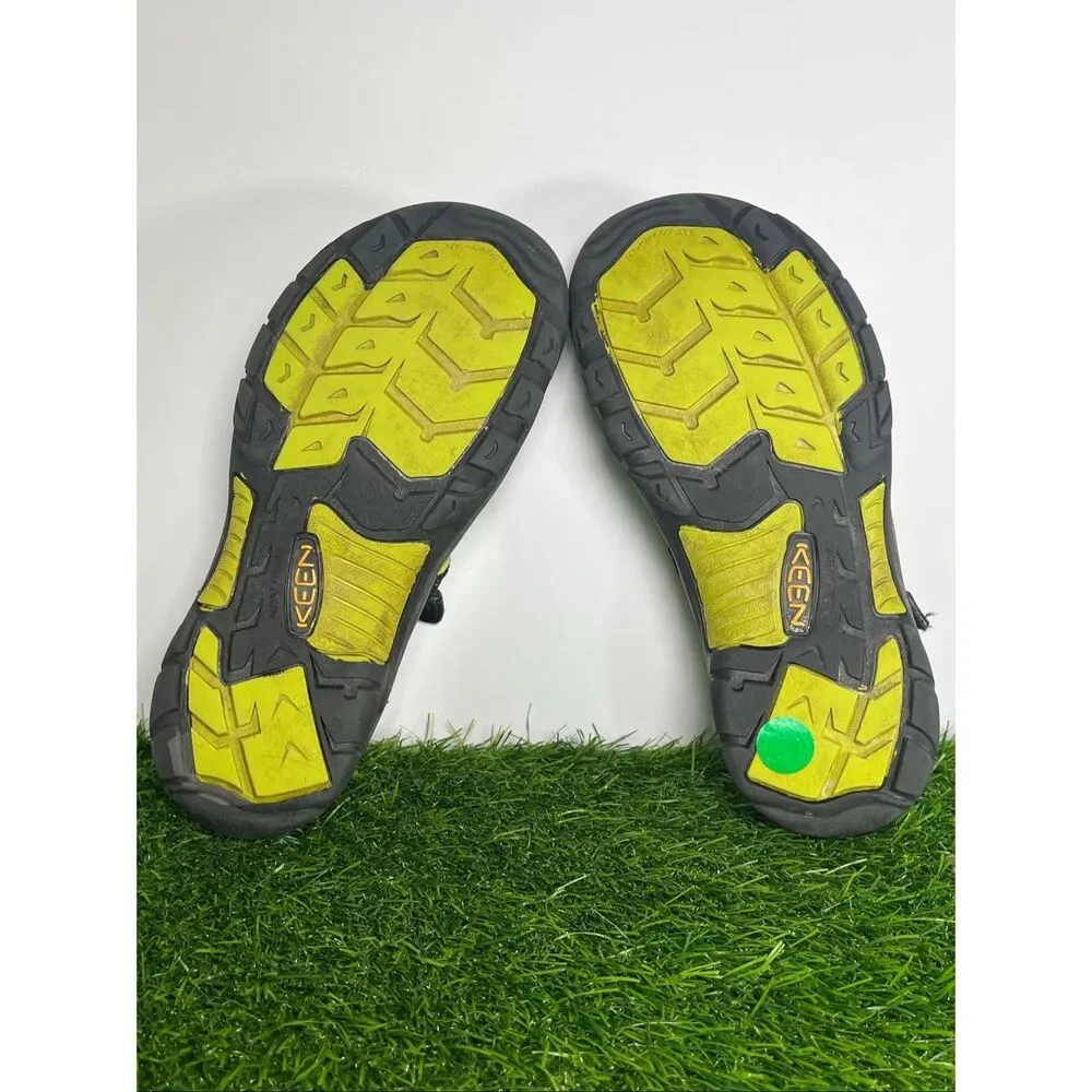 Keen Newport H2 Waterproof Sandals Kids Size 5 US Black Green Outdoor